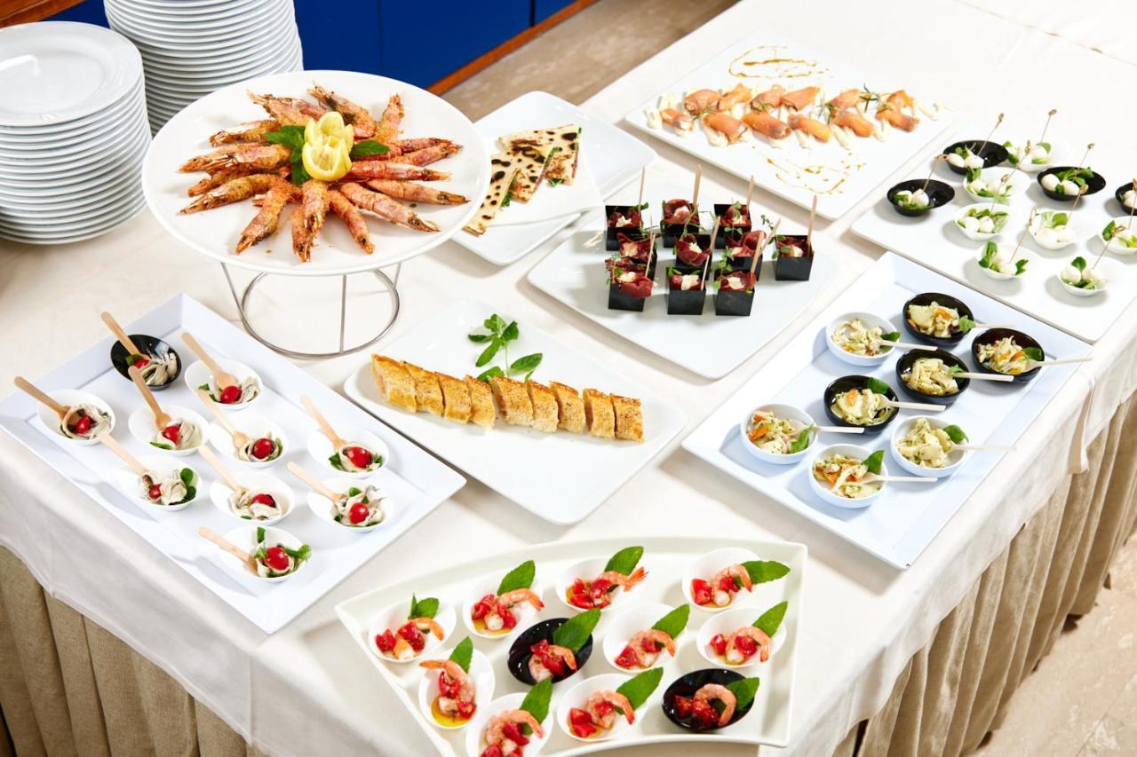 Hotel Ascot Риччоне Экстерьер фото