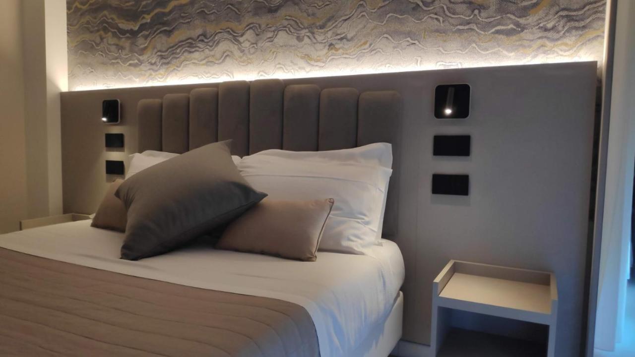 Hotel Ascot Риччоне Экстерьер фото